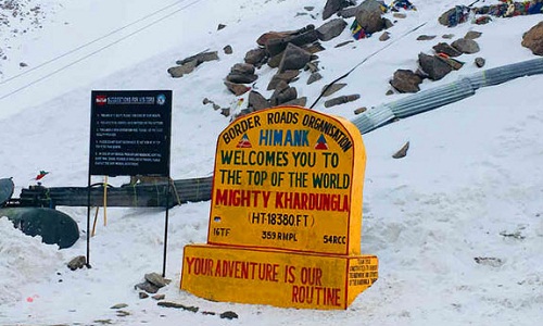 Day 4:LEH – EXCURSION TO KHARDUNGLA TOP – 18,390 FT. 