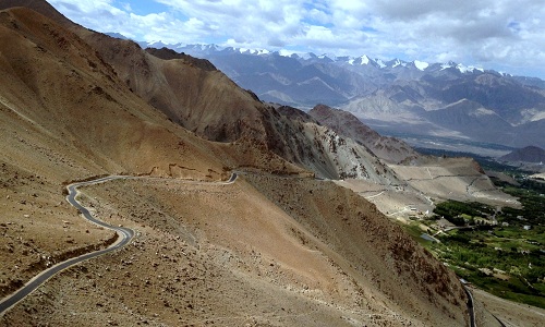 Day 3: Leh /Nubra Valley via Khardongla : 125km.  